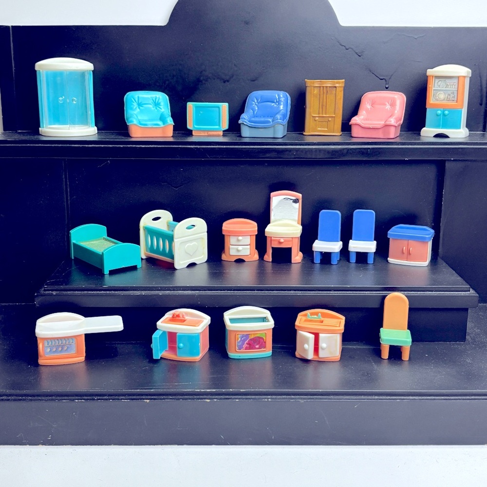 Large lot of Vintage 1990s My Sweet Home Doll House Furniture